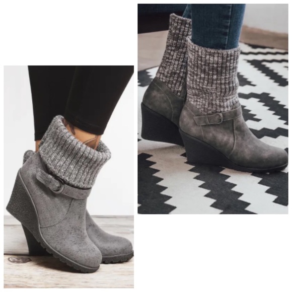 MUK LUKS Women's Georgia Gray Boots Size 9